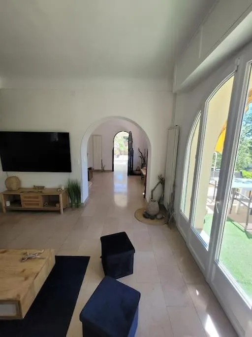 Le Mas Les Salamandres Lorgues Villa